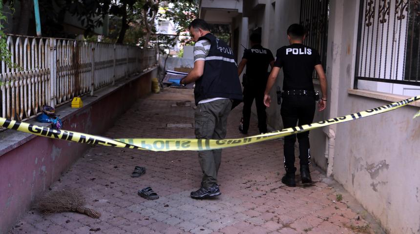 Kendisine güldüğü gerekçesiyle komşularına kurşun yağdırdı: 2 yaralı