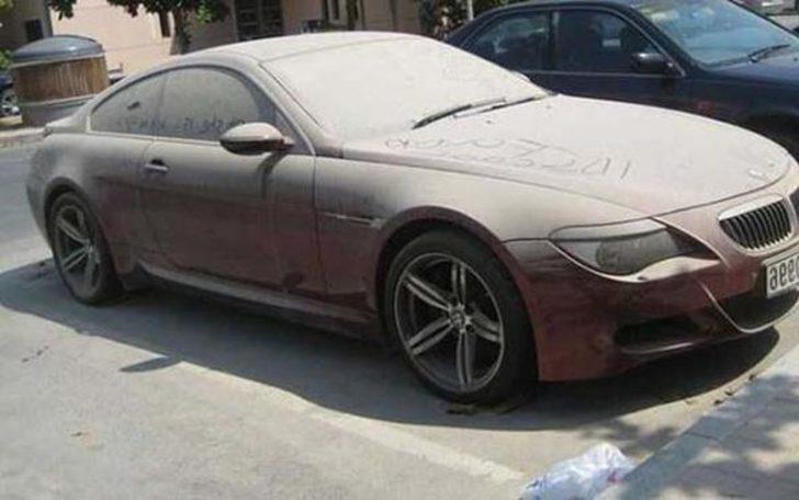 Dubai'de lüks araçlar bir bir terk ediliyor G5