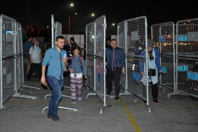 Cumhurbaşkanı Erdoğan Yenikapı'da 'Enderun Teravihi'ne katıldı (2)