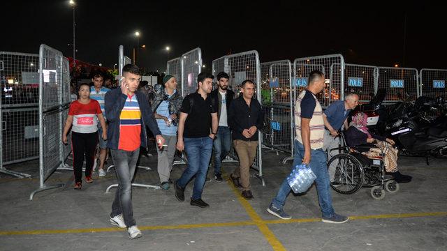 Cumhurbaşkanı Erdoğan Yenikapı'da 'Enderun Teravihi'ne katıldı (2)