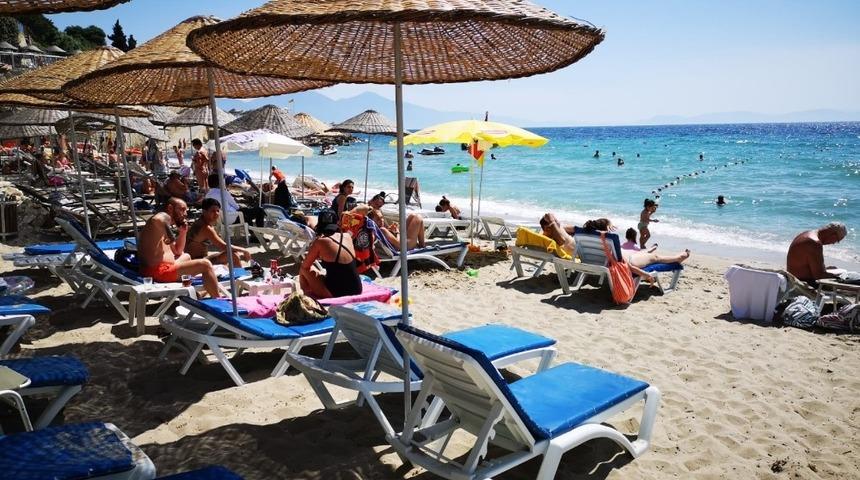 Ramazan Bayramı indirim kampanyalarıyla Kuşadası doldu taştı!