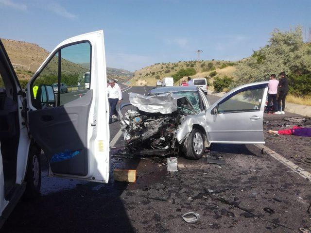Malatya-Kayseri karayolunda kaza: 1 ölü, 3 yaralı