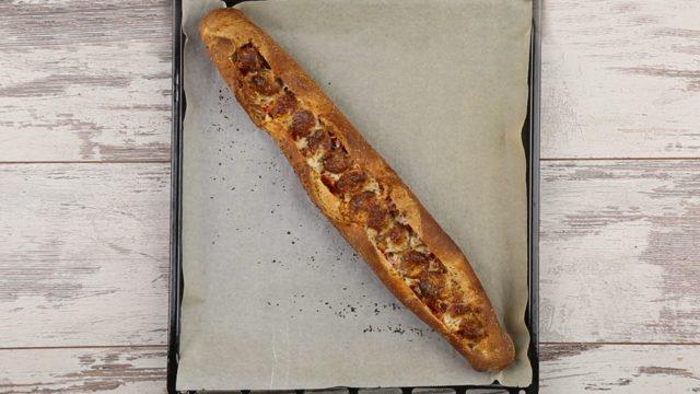 Uzun İnce Bir Yoldayım