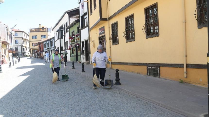 Odunpazarı bayrama hazır
