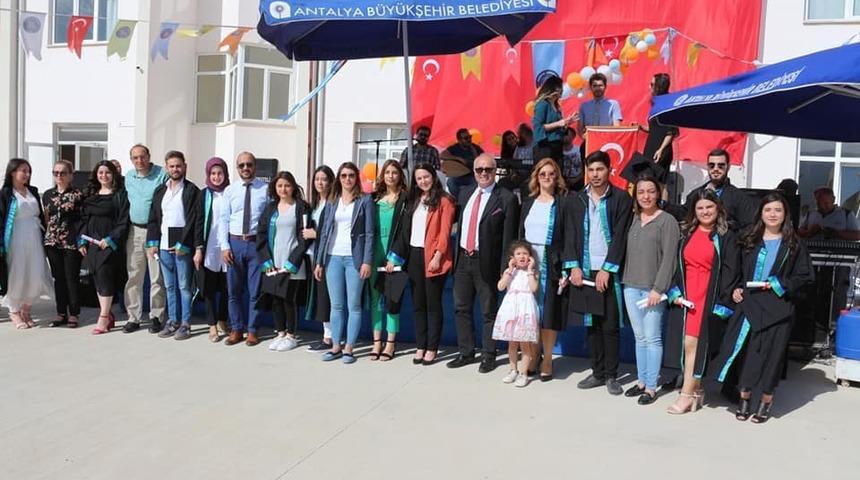 Korkuteli Meslek Yüksekokulu’nda 17’inci mezuniyet töreni