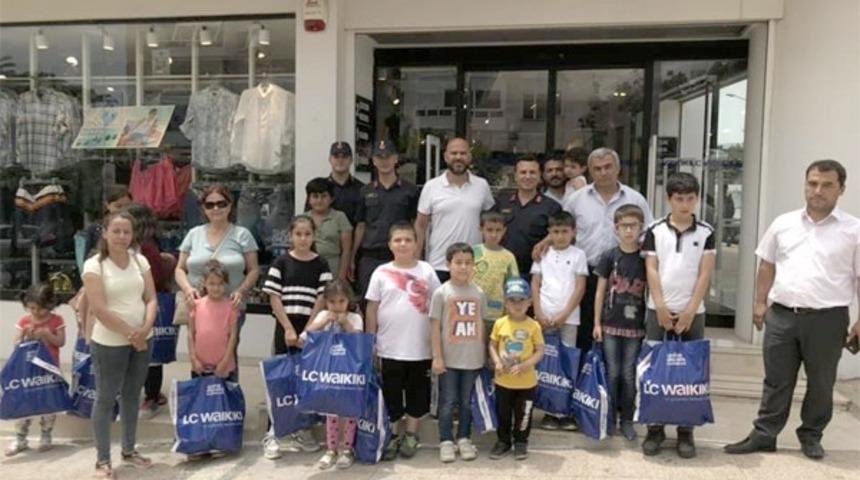 ’Dünyayı Sevgi Kurtaracak’ projesi çocukların yüzünü güldürdü