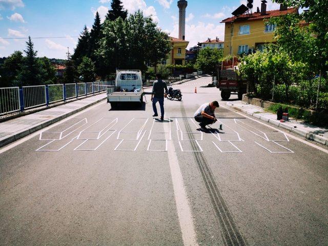 Dursunbey’de 3 boyutlu yaya geçidi projesi