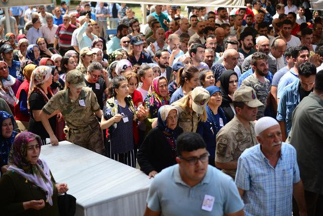 Şehit Astsubay Ercan Sanca, Adana da son yolculuğuna uğurlandı 2