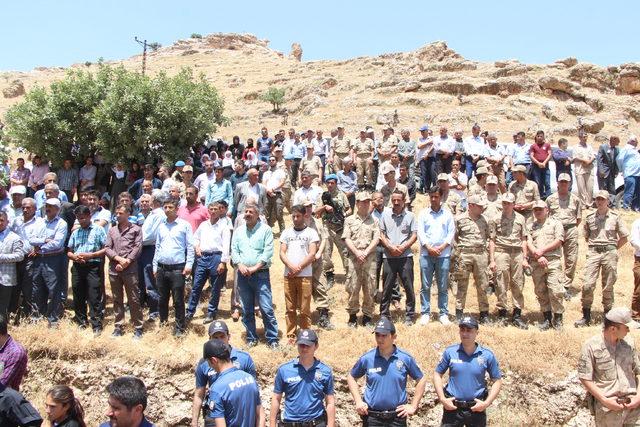 Şehit Sait Barış, Kürtçe ağıtlarla son yolculuğuna uğurlandı