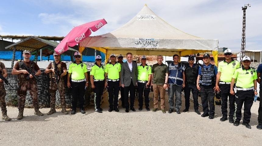 Vali Gül, trafik tedbirlerini yerinde denetledi