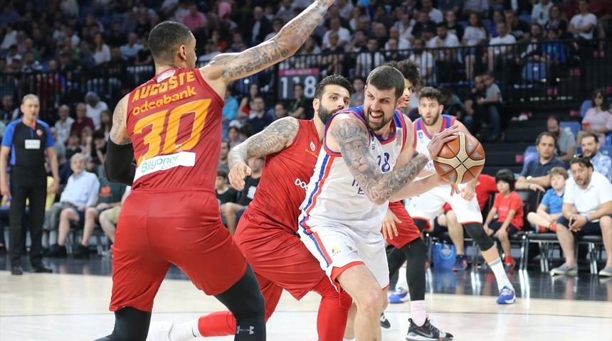 Anadolu Efes 80 - 68 Galatasaray Doğa Sigorta
