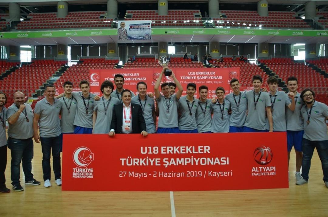 U-18 Erkekler T&uuml;rkiye Basketbol Şampiyonu Galatasaray oldu