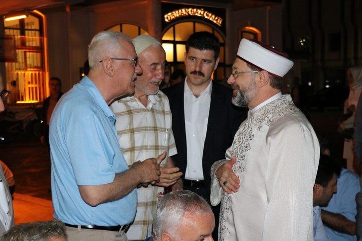 Diyanet İşleri Başkanı Sakarya’da Enderun Usulüyle son teravih namazını kıldırdı G4