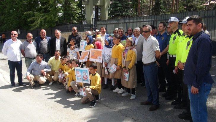 Tatvan’daki sürücüler için “Karne” dağıtıldı G1