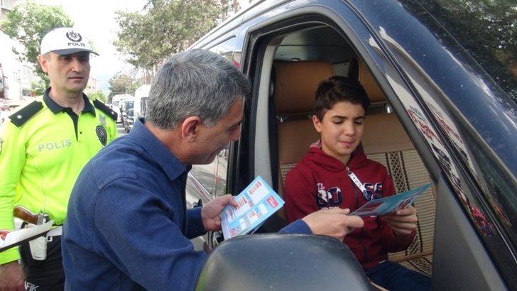 Tatvan’daki sürücüler için “Karne” dağıtıldı G4