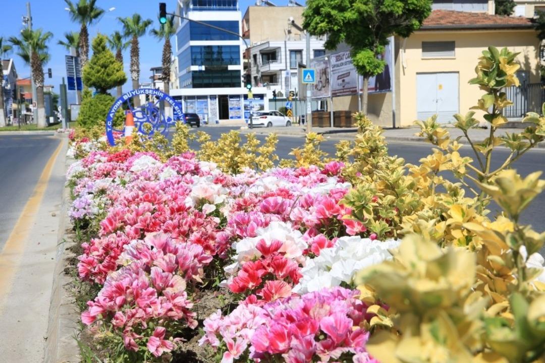 Aydın B&uuml;y&uuml;kşehir bayram hazırlıklarını tamamladı