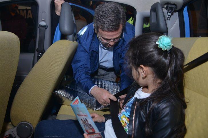 Çocuklara sürücü seyahat karneleri dağıtıldı G1