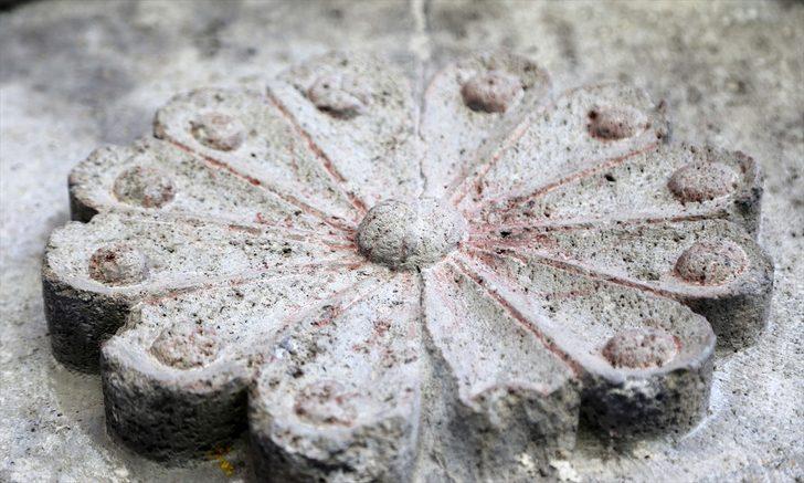Çifte Minareli Medrese motifleriyle göz kamaştırıyor G4
