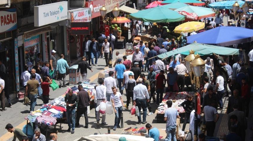 Van&rsquo;da bayram hareketliliği