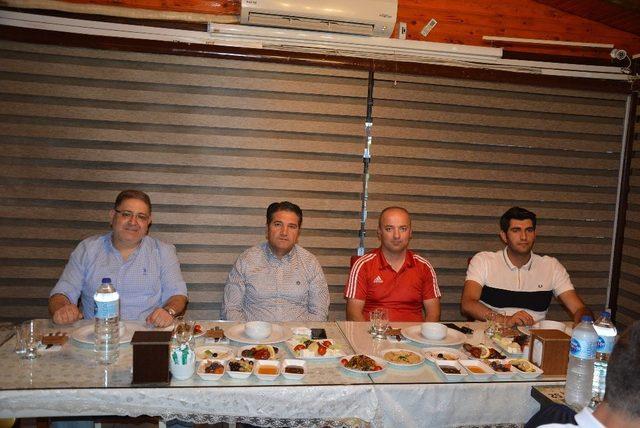 Avrupa şampiyonları iftarda buluştu