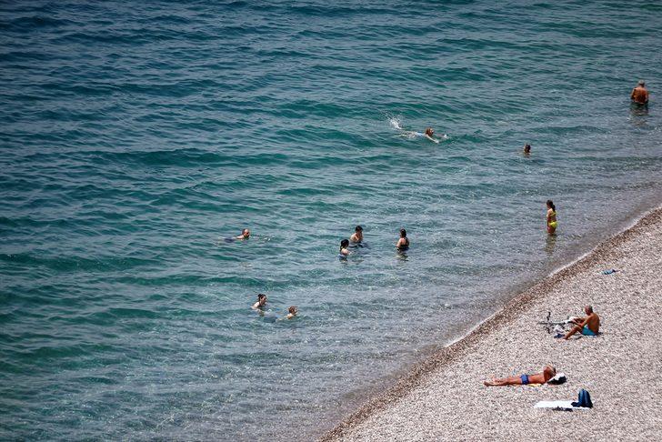 Sahiller doldu taştı! G4