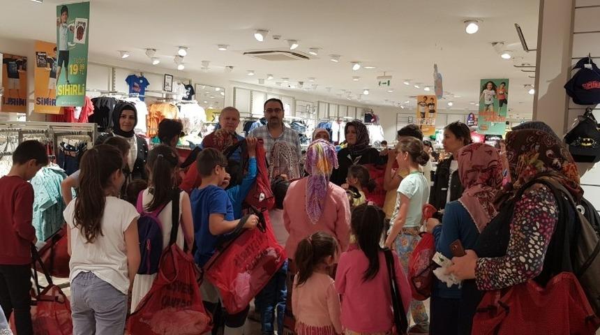 Giresun’da çocukların bayramlık sevinci