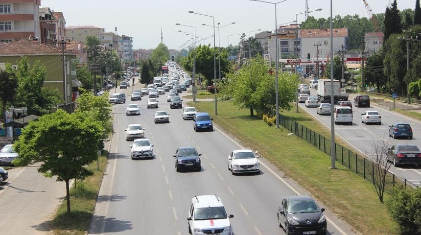 Samsun-Ordu karayolunda &rsquo;bayram&rsquo; yoğunluğu