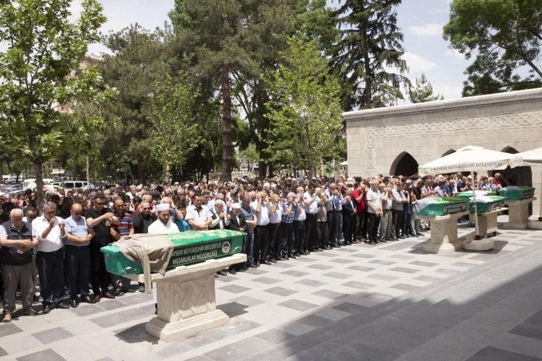 Başkan B&uuml;y&uuml;kkılı&ccedil;&rsquo;tan Arefe Ziyaretleri