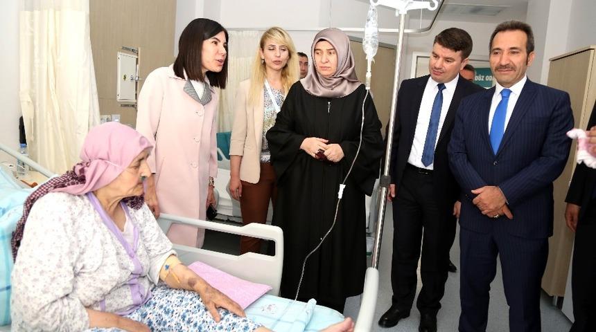 Aksaray protokol&uuml;nden bayram ziyaretleri