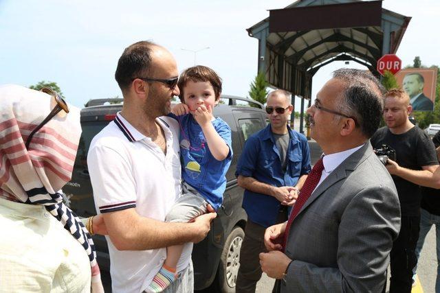 İçişleri Bakan Yardımcısı Tayyip Sabri Erdil, Rize’de polis noktalarını ziyaret etti