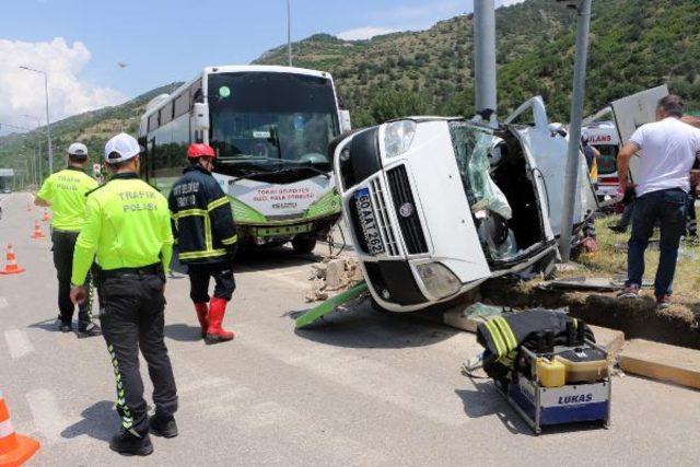 Bayram tatilinin 3 günlük kaza bilançosu: 27 ölü, 211 yaralı