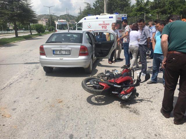 Kastamonu’da motosiklet ile otomobil çarpıştı: 1 yaralı