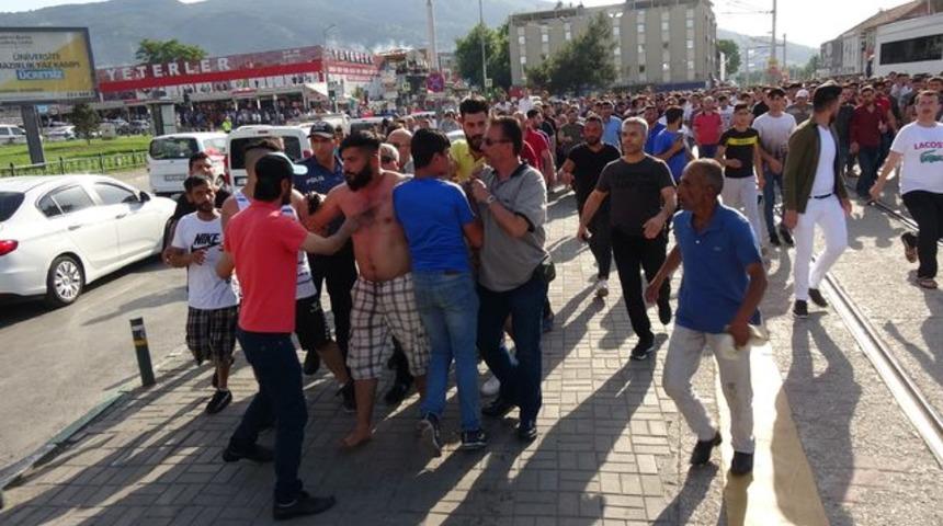 Bursa'da 'seyyar' gerginliği! Çok sayıda kişi gözaltında