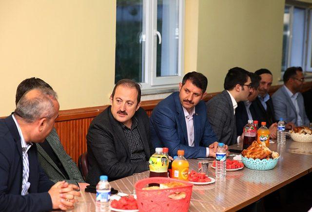 Vali Pehlivan, geleneksel Çiftetaş iftarına katıldı