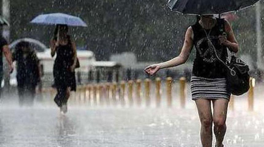 Bayramın ilk günü sağanak geliyor! Meteoroloji'den uyarı geldi!