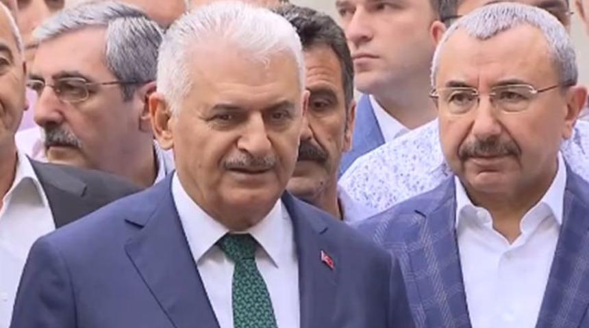 Binali Yıldırım'dan bayram namazı çıkışı açıklama!