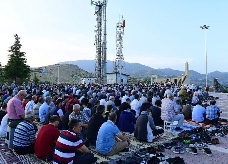 Gedik Namazgah’ında Bayram Namazı G3