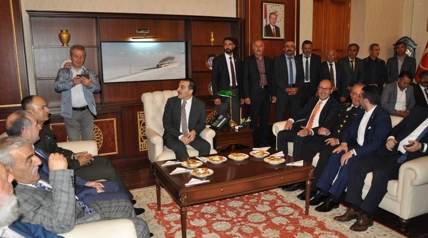 Kars Valiliği&rsquo;nde bayramlaşma