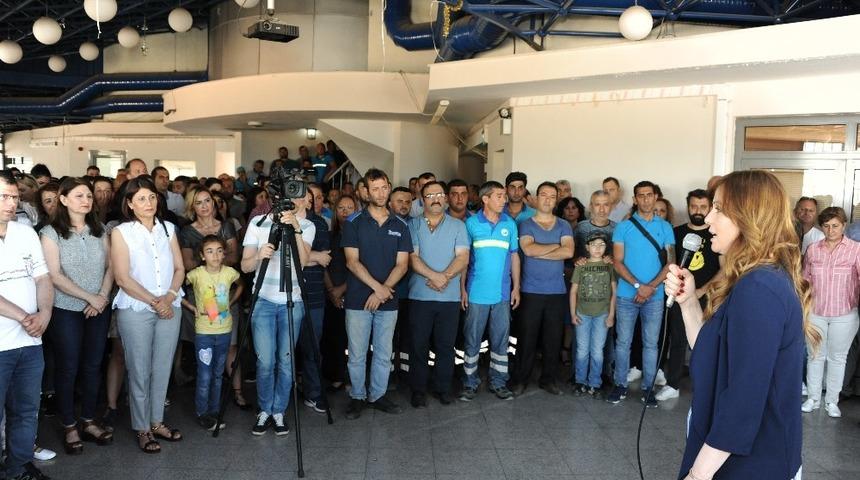 Bal&ccedil;ova Belediyesinde y&uuml;zler g&uuml;l&uuml;yor