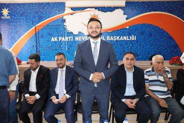 AK Parti İl Başkanlığında bayramlaşma programı düzenlendi