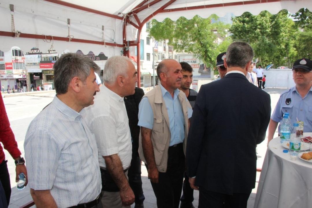 Malatya&rsquo;da bayramlaşma t&ouml;reni d&uuml;zenlendi