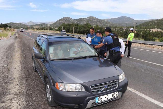 Akseki Kaymakamı  Nasır, bayram trafiğini denetledi