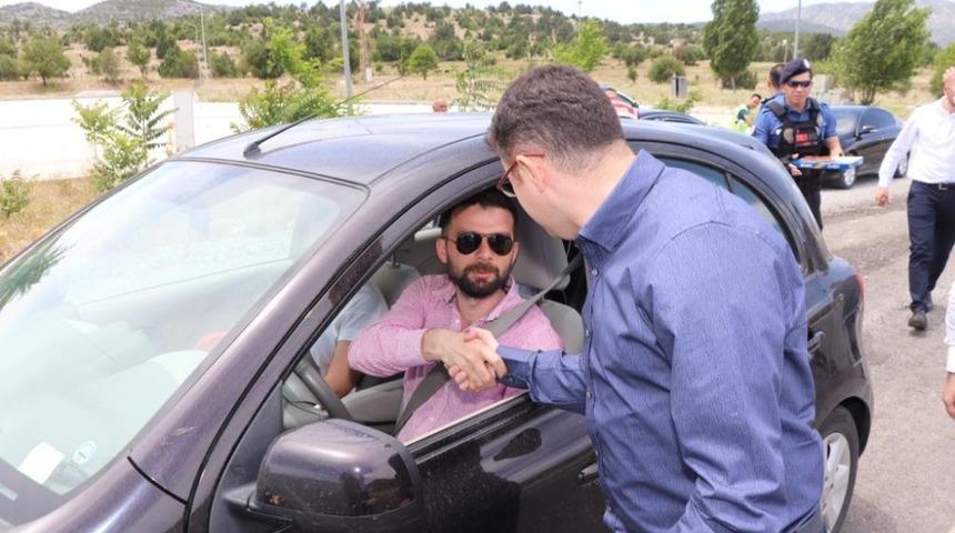 Akseki Kaymakamı  Nasır, bayram trafiğini denetledi