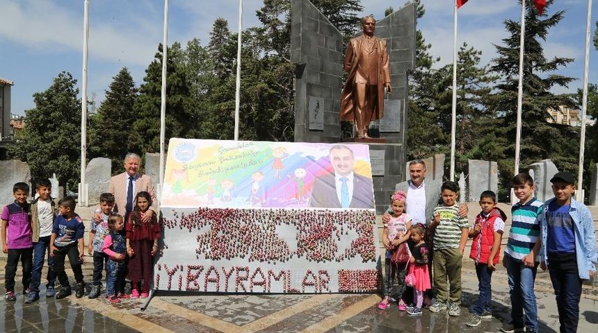 Cabbar Başkan’dan Çocuklara Bayram Şekeri İkramı