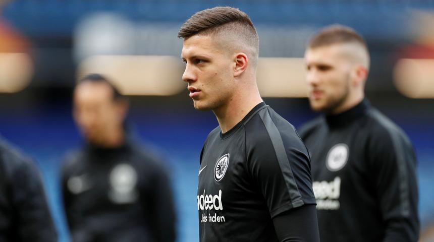 Real Madrid Luka Jovic'i transfer ettiğini açıkladı