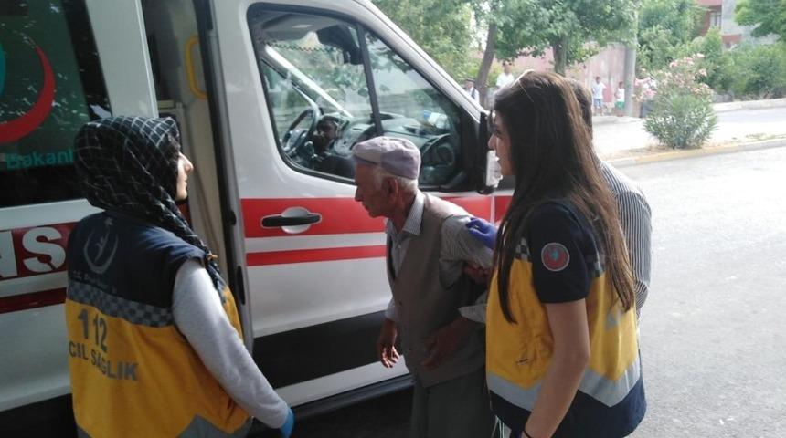 Yaşlı adamların sopalı kavgasında 1 kişi yaralandı