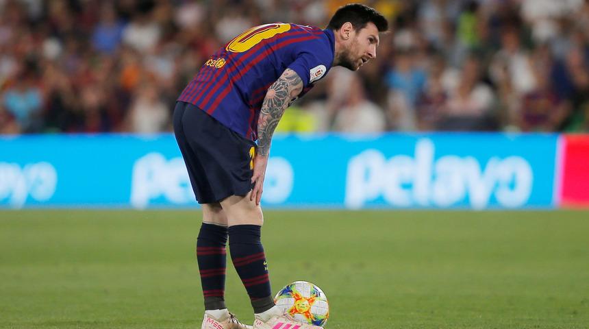 Lionel Messi'nin golü, Şampiyonlar Ligi'nde yılın en iyisi seçildi