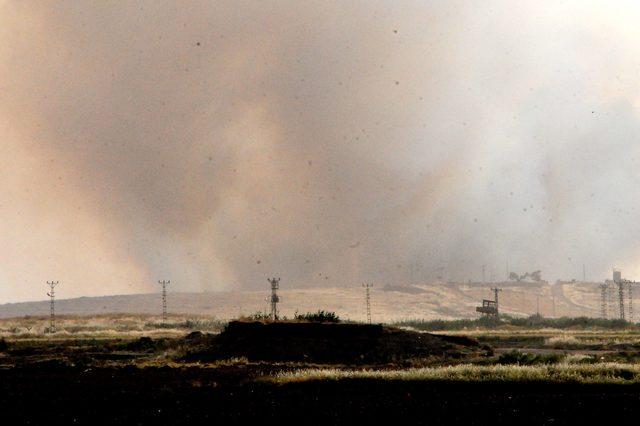 Türkiye sınırındaki Telabyad’da yangın