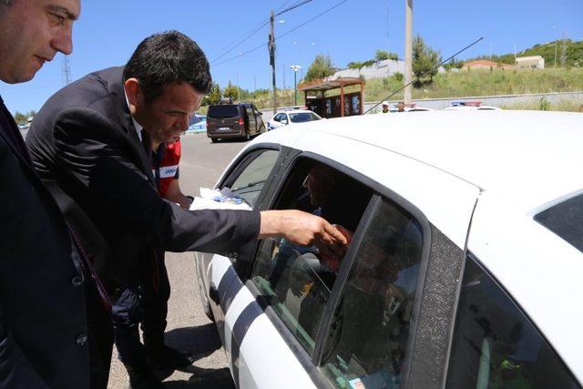 Bayram yoğunluğunun yaşandığı Kaş’ta trafik denetimi