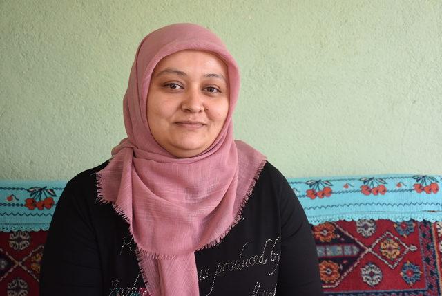 Mazbatası iptal edilen muhtarın eşi se&ccedil;ildi 1